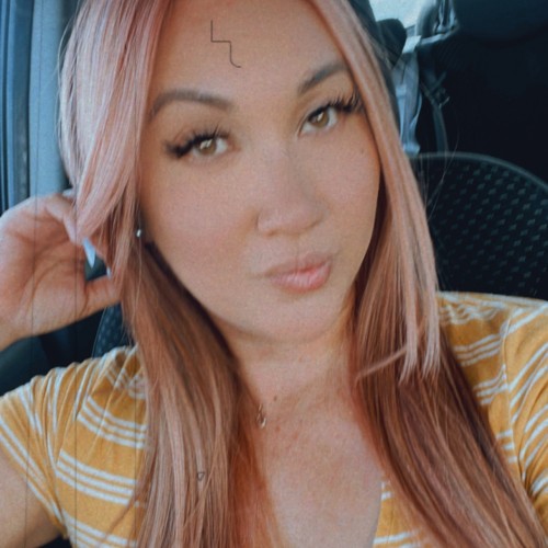 Nikki B.