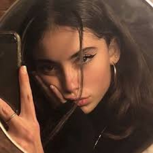 Genny Claire R. profile photo
