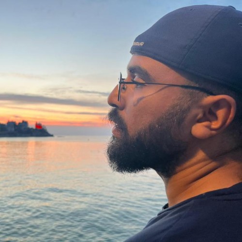 Reda  c. profile photo