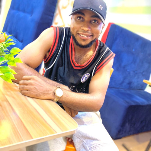 Khan L. profile photo