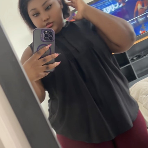 candy M. profile photo