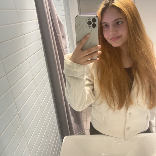 leah k. profile photo