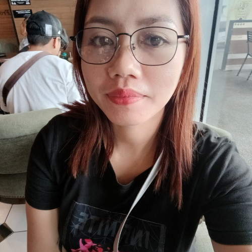 Justine M. profile photo