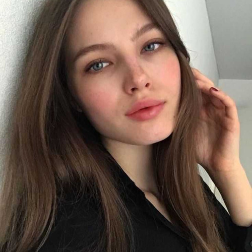 Elina j. profile photo