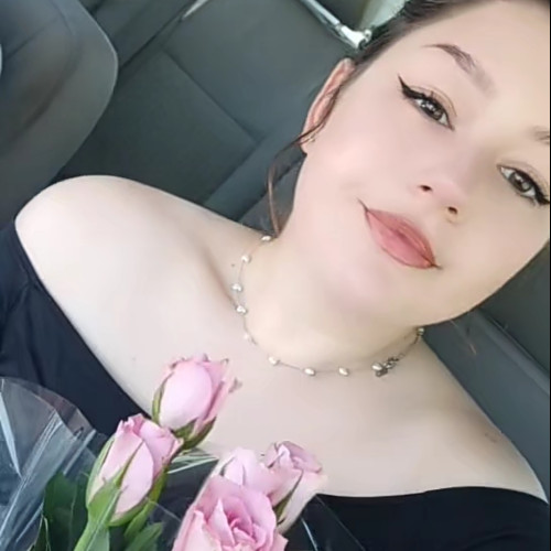 Elli K.