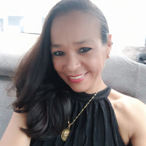 Emperatriz  R. profile photo
