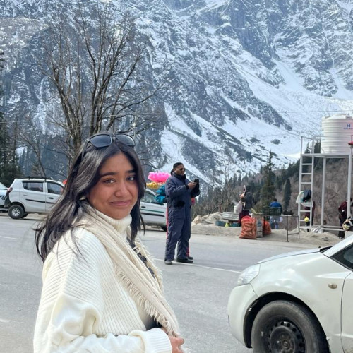 Aashya k.