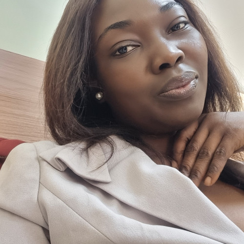 RUONA  O. profile photo
