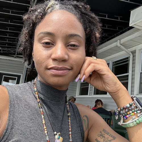 Lia R. profile photo
