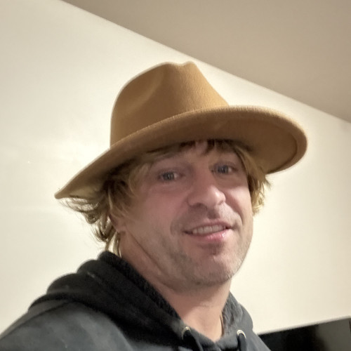 Travis  B. profile photo