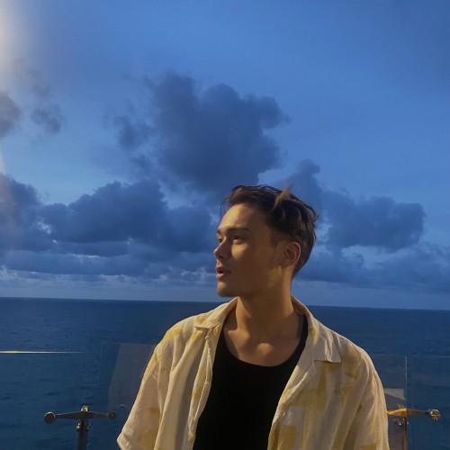 han b. profile photo