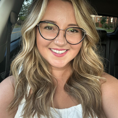 Amelia  H. profile photo