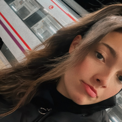 Yasmina G.