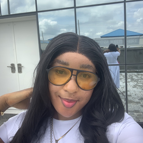praise w. profile photo