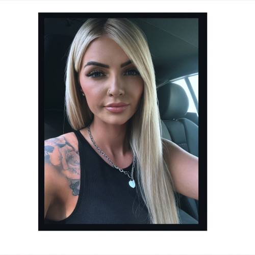 poppy m. profile photo