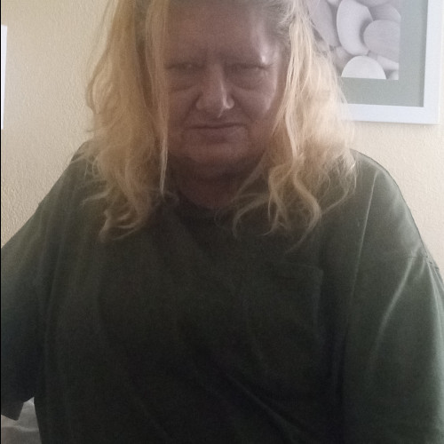 Angela  m. profile photo