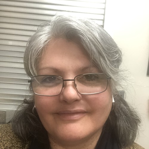 Angelinne  R.