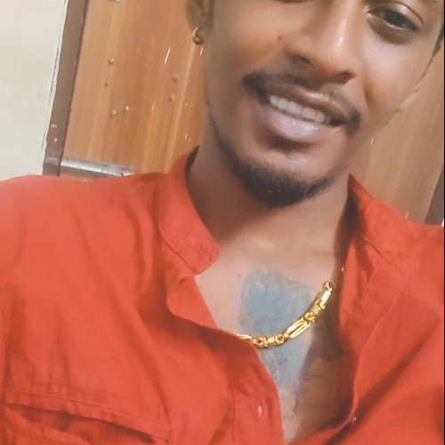 lucky l. profile photo