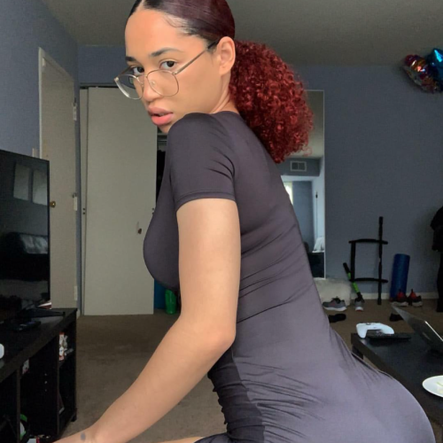 Tara D. profile photo