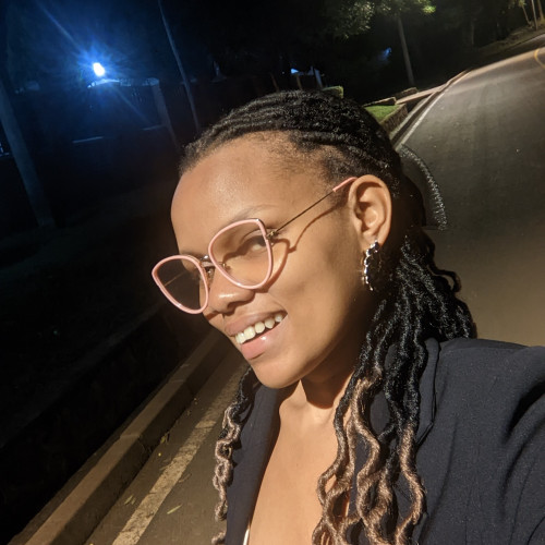 Uwase L. profile photo