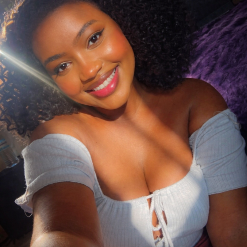 Cynthia M. profile photo