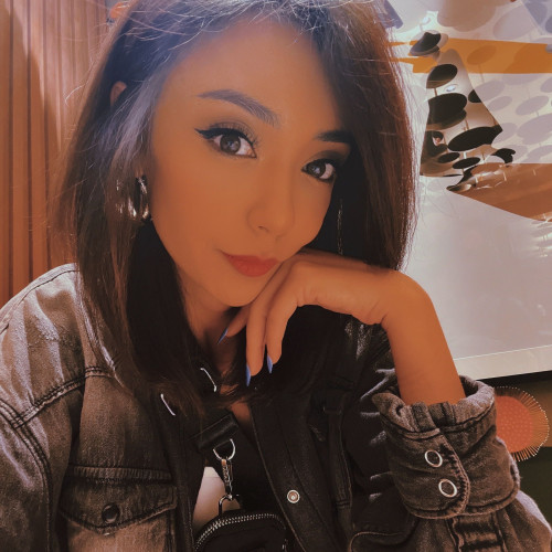 dina D. profile photo