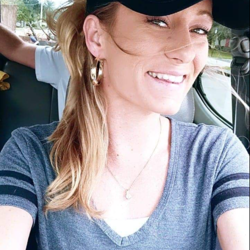 Tiffani w. profile photo