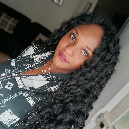 Yus L. profile photo