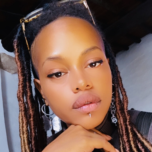 Tota R. profile photo