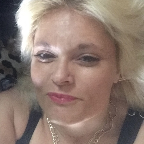 Angelique C. profile photo