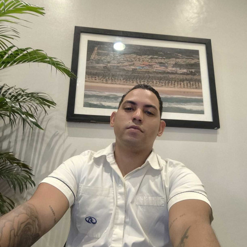 jos l. profile photo