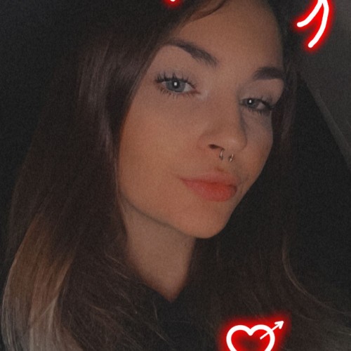 Maddy B.