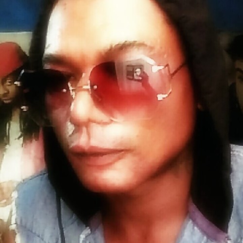 Eze M. profile photo