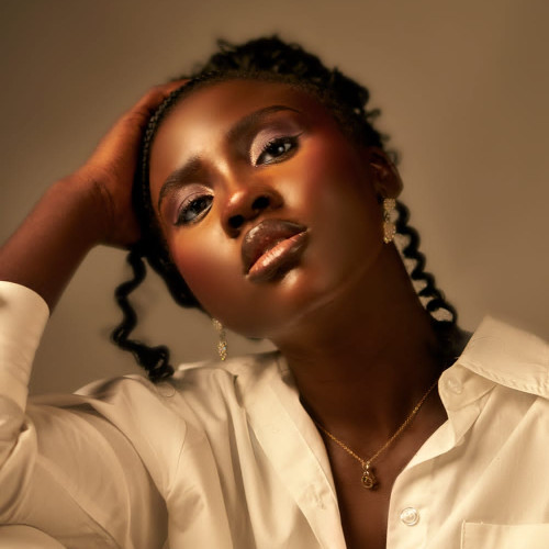 Dami D.