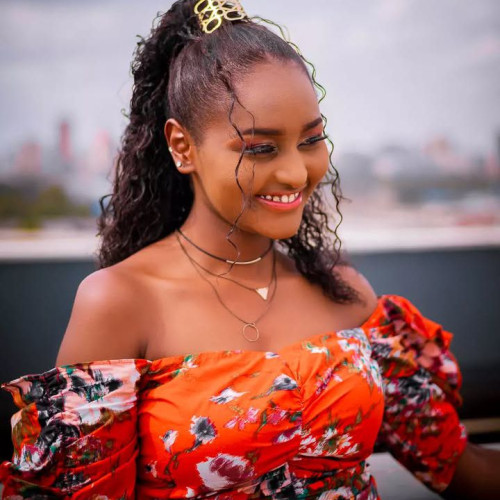 YVONNE W. profile photo