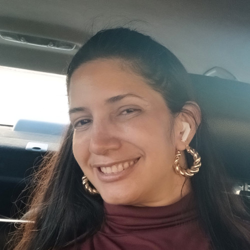 dhaisy R. profile photo
