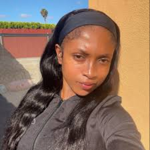 Esther M. profile photo