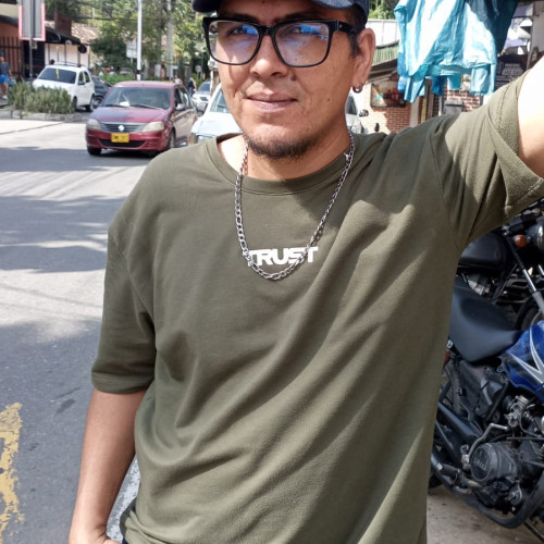 cesar c. profile photo