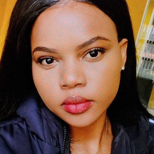 Phindile M. profile photo