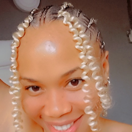 Tina J. profile photo