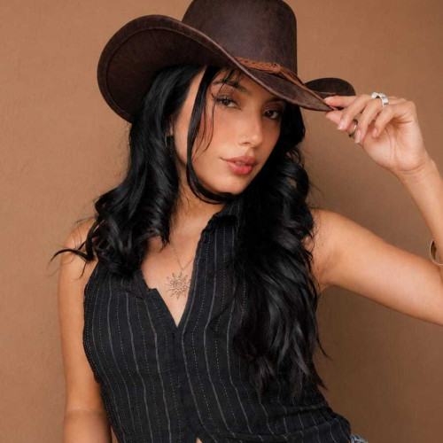 LILI S. profile photo