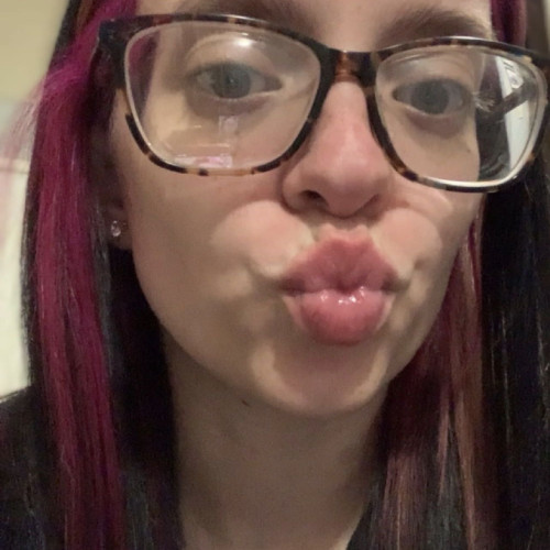 destynee Y. profile photo