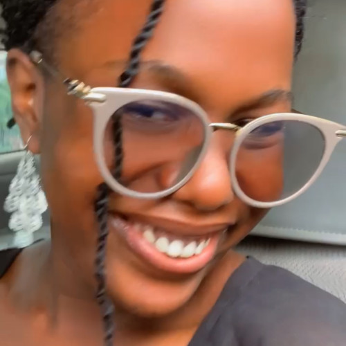 Mimii A. profile photo