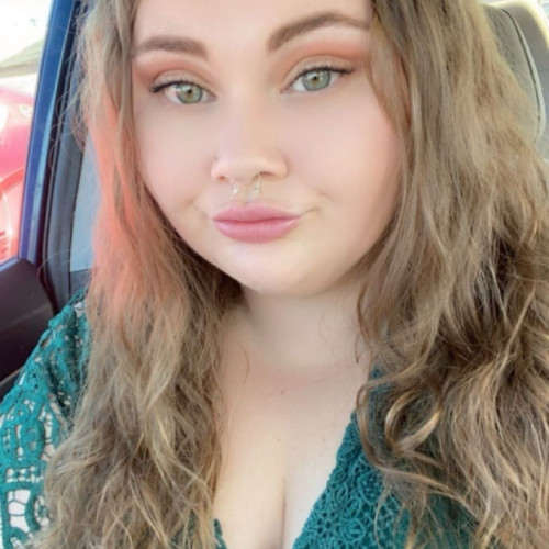 Baylee  M. profile photo
