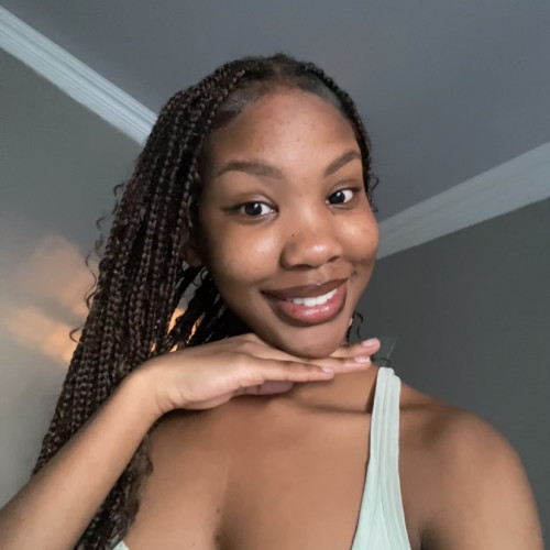 Larona M. profile photo