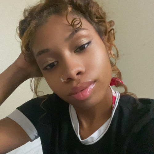 Saniah M. profile photo