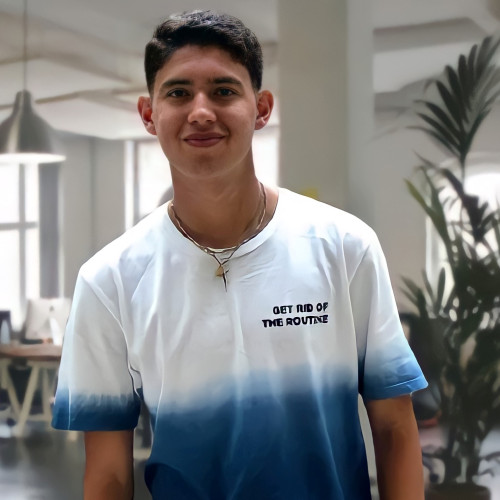 Danial  J. profile photo