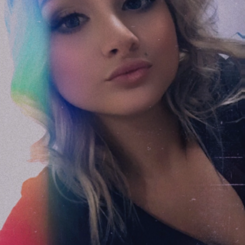 Mila R. profile photo