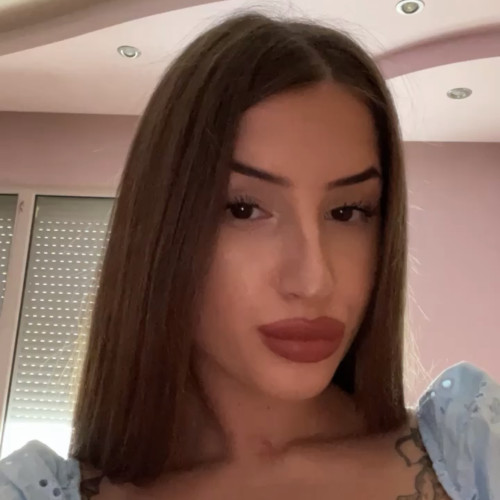 Silviya H.