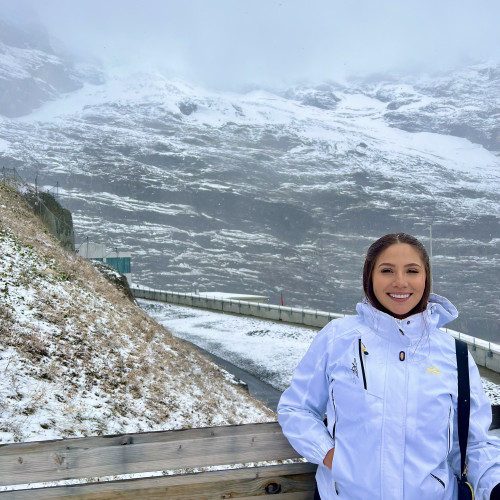 Ximena  S. profile photo